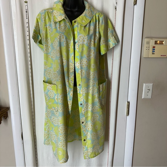 Vintage Floral House Coat - Picture 1 of 7
